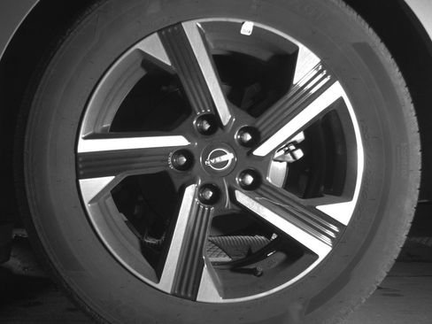 Used 2025 Nissan Sentra SV FWD image 14