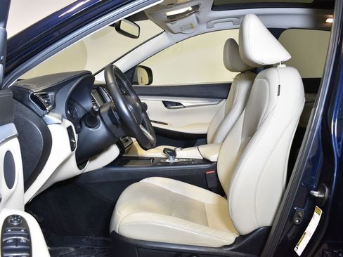 Used 2020 INFINITI QX50 Essential w/ Cargo Package image 10