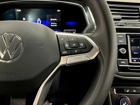 Used 2022 Volkswagen Tiguan S image 21