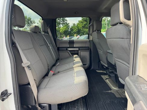Used 2018 Ford F250 XLT w/ Camper Package AWD/4WD image 17