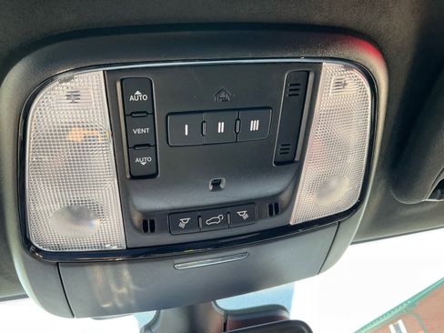Used 2024 Dodge Durango R/T AWD/4WD image 15