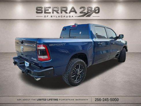 Used 2023 RAM 1500 Laramie AWD/4WD image 5