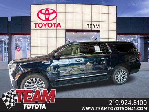 Used 2023 GMC Yukon XL Denali AWD/4WD image 1