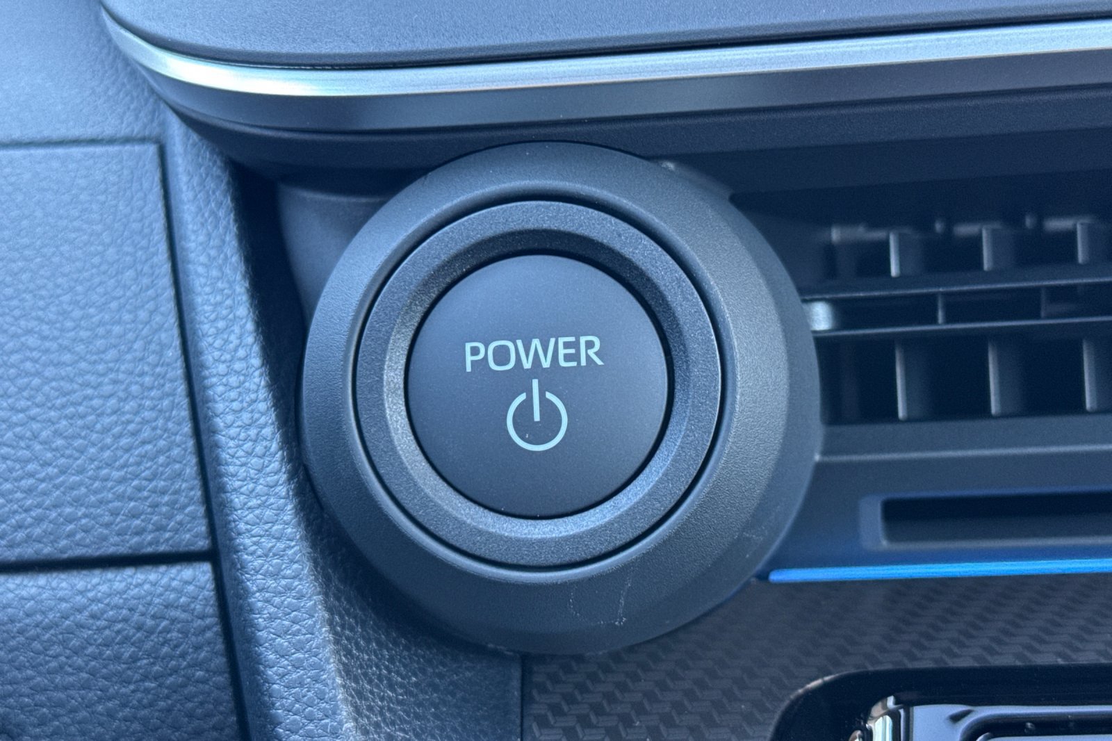 New 2027 Toyota Prius Limited AWD/4WD image 26