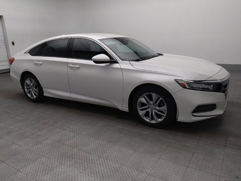 Used 2018 Honda Accord LX image 11