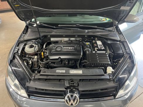 Used 2016 Volkswagen Golf S FWD image 50
