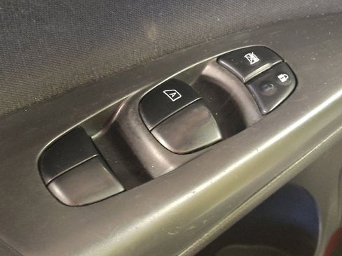 Used 2019 Nissan Sentra SR FWD image 27