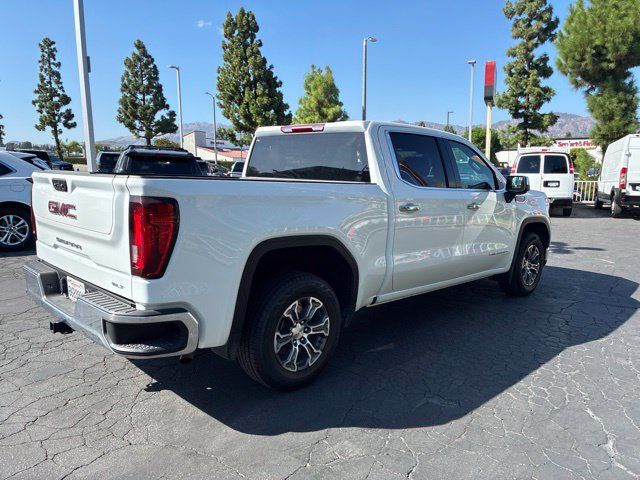 Used 2026 GMC Sierra 1500 SLT RWD image 3