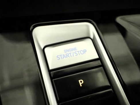 New 2026 Volkswagen Atlas SEL Premium R-Line image 24