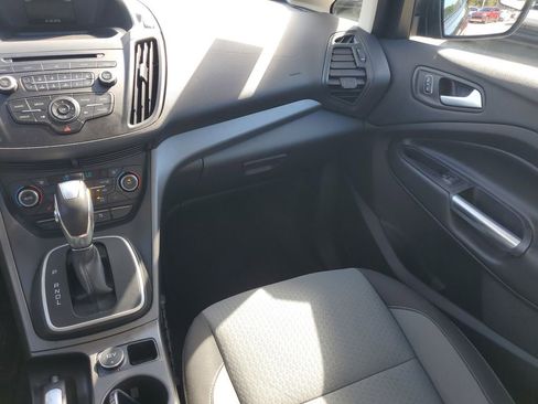 Used 2018 Ford C-MAX SE w/ Cold Weather Package image 21