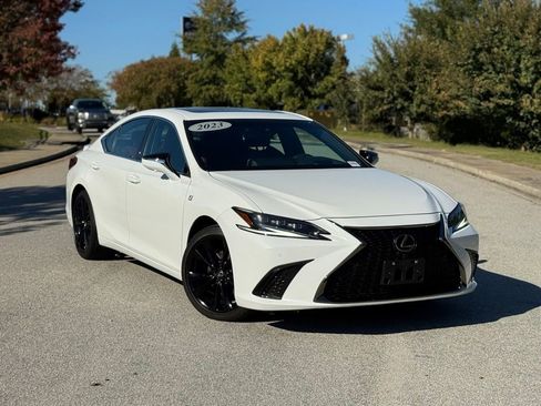 Certified 2023 Lexus ES 350 F Sport image 2