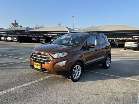 Used 2020 Ford EcoSport SE image 7