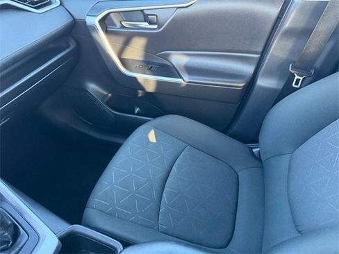 Used 2024 Toyota RAV4 XLE image 20
