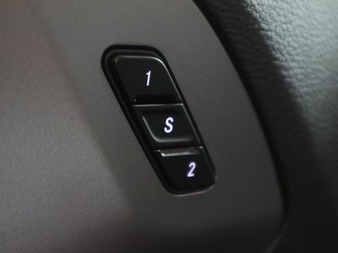 New 2026 Chrysler Pacifica Select image 36