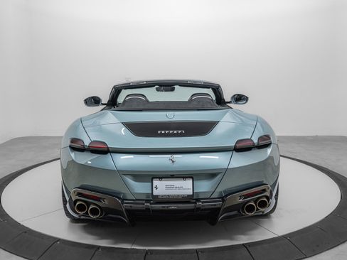 Certified 2024 Ferrari Roma Spider RWD image 10