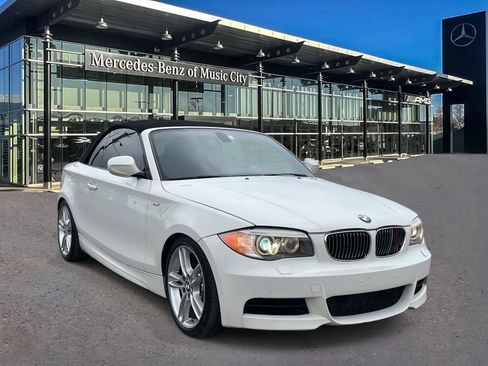 Used 2013 BMW 135i Convertible image 1