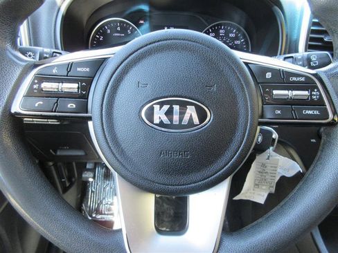 Used 2021 Kia Sportage LX w/ LX AWD Popular Package image 12