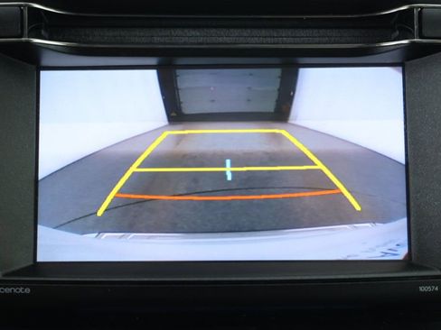 Used 2018 Toyota RAV4 XLE image 18