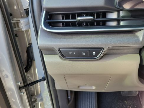 New 2026 Kia Carnival SX FWD image 26