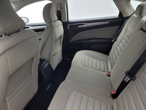 Used 2018 Ford Fusion S image 18