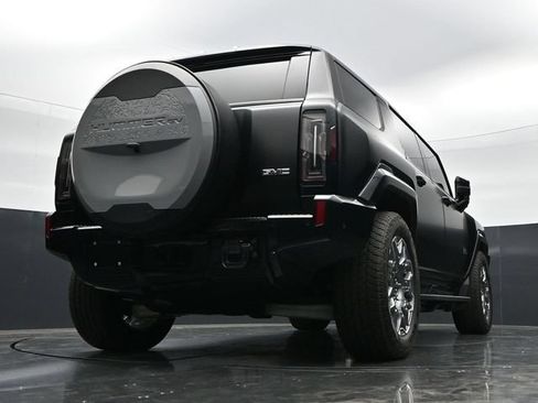 Used 2024 GMC Hummer EV 3X AWD/4WD image 39