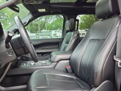 Used 2020 Ford Expedition XLT w/ Equipment Group 202A RWD image 14