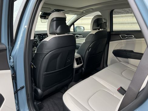 New 2026 Kia Sportage EX w/ EX Panoramic Sunroof Package image 12