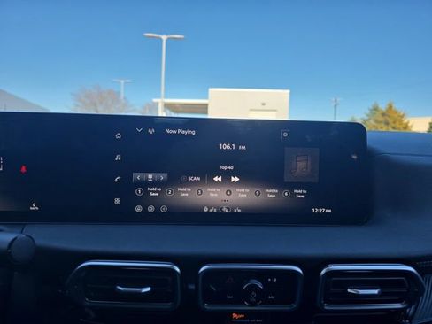 New 2026 Nissan Sentra SV image 8