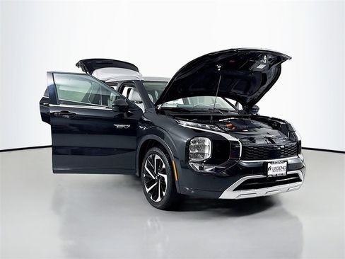 Used 2024 Mitsubishi Outlander SEL image 28