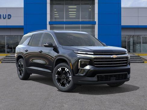 New 2027 Chevrolet Traverse LT w/ Sun and Wheel Package AWD/4WD image 31