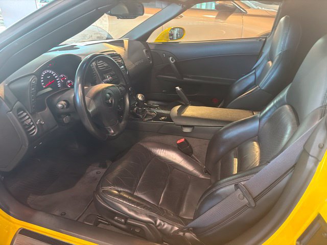 Used 2008 Chevrolet Corvette Coupe w/ Preferred Equipment Group RWD image 18