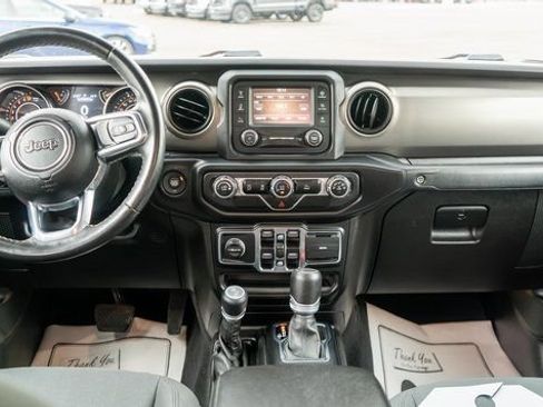 Used 2020 Jeep Gladiator Sport w/ Quick Order Package 24S AWD/4WD image 13