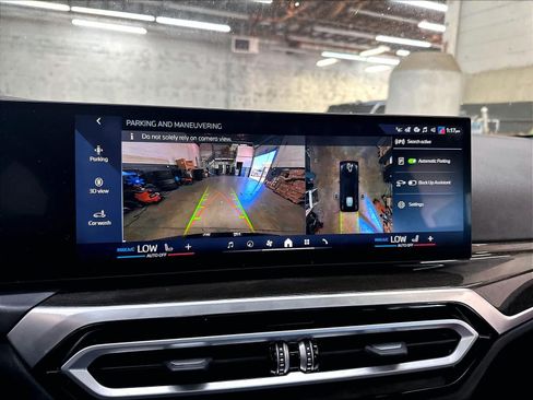 Used 2024 BMW i4 eDrive40 w/ Premium Package RWD image 23