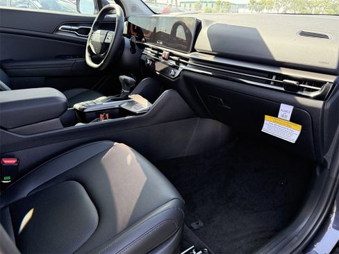 New 2026 Kia Sportage EX w/ EX Panorama Roof Package image 14