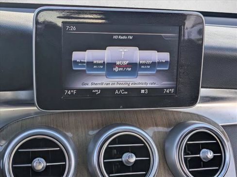 Used 2018 Mercedes-Benz GLC 350e 4MATIC image 12