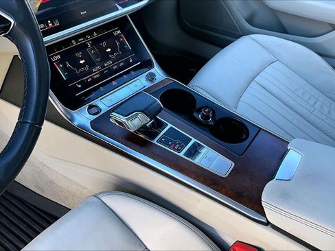 Used 2022 Audi A7 3.0T Premium w/ Convenience Package image 16