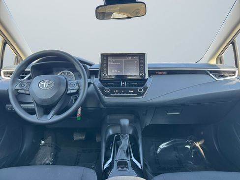 Used 2021 Toyota Corolla LE w/ Carpet Mat Package (TMS) image 10
