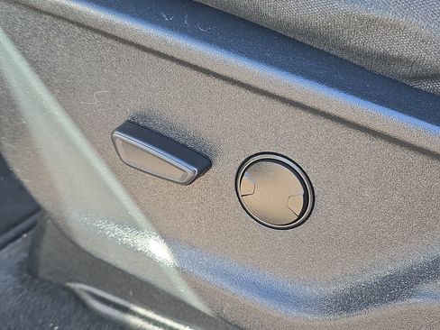 Used 2023 Ford F350 XLT w/ XLT Premium Package image 13