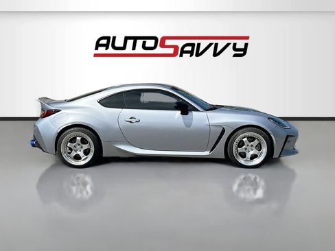 Used 2023 Toyota GR86 Premium w/ ALL Weather Mat Package (TMS) image 8