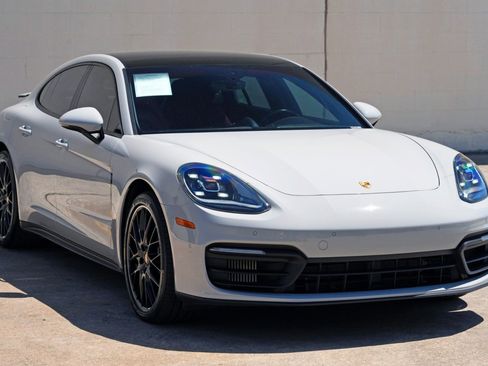 Used 2021 Porsche Panamera image 57