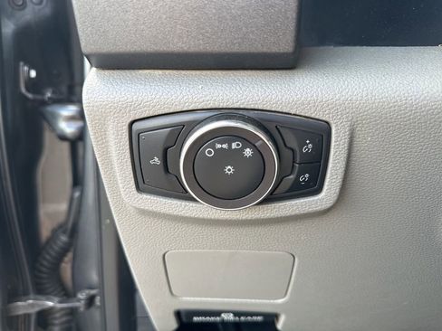 Used 2020 Ford F250 XL w/ STX Appearance Package AWD/4WD image 18