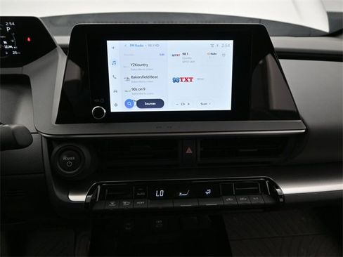 Used 2024 Toyota Prius LE image 6
