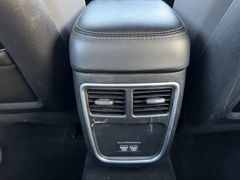 Used 2022 Dodge Charger R/T RWD image 39