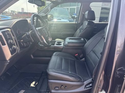 Used 2016 GMC Sierra 1500 Denali w/ Enhanced Driver Alert Package AWD/4WD image 12