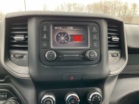 Used 2024 RAM 2500 Tradesman w/ Chrome Appearance Group image 4