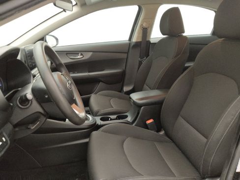 Used 2021 Kia Forte Sedan FWD image 17