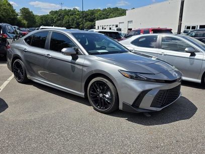Used 2026 Toyota Camry SE w/ Convenience Package