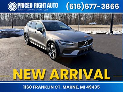 Used 2020 Volvo V60 T5 Cross Country