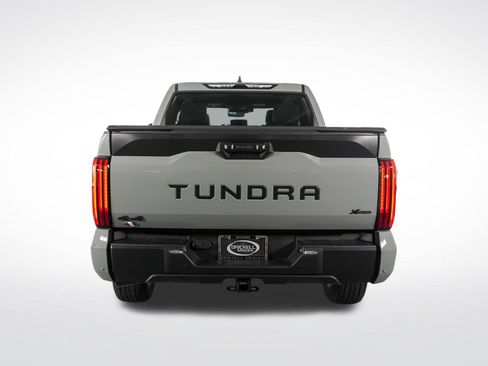 Used 2025 Toyota Tundra SR5 w/ SR5 Convenience Package AWD/4WD image 6