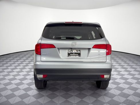 Used 2017 Honda Pilot EX-L image 11
